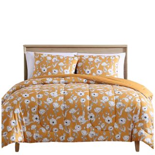 A bedding cover