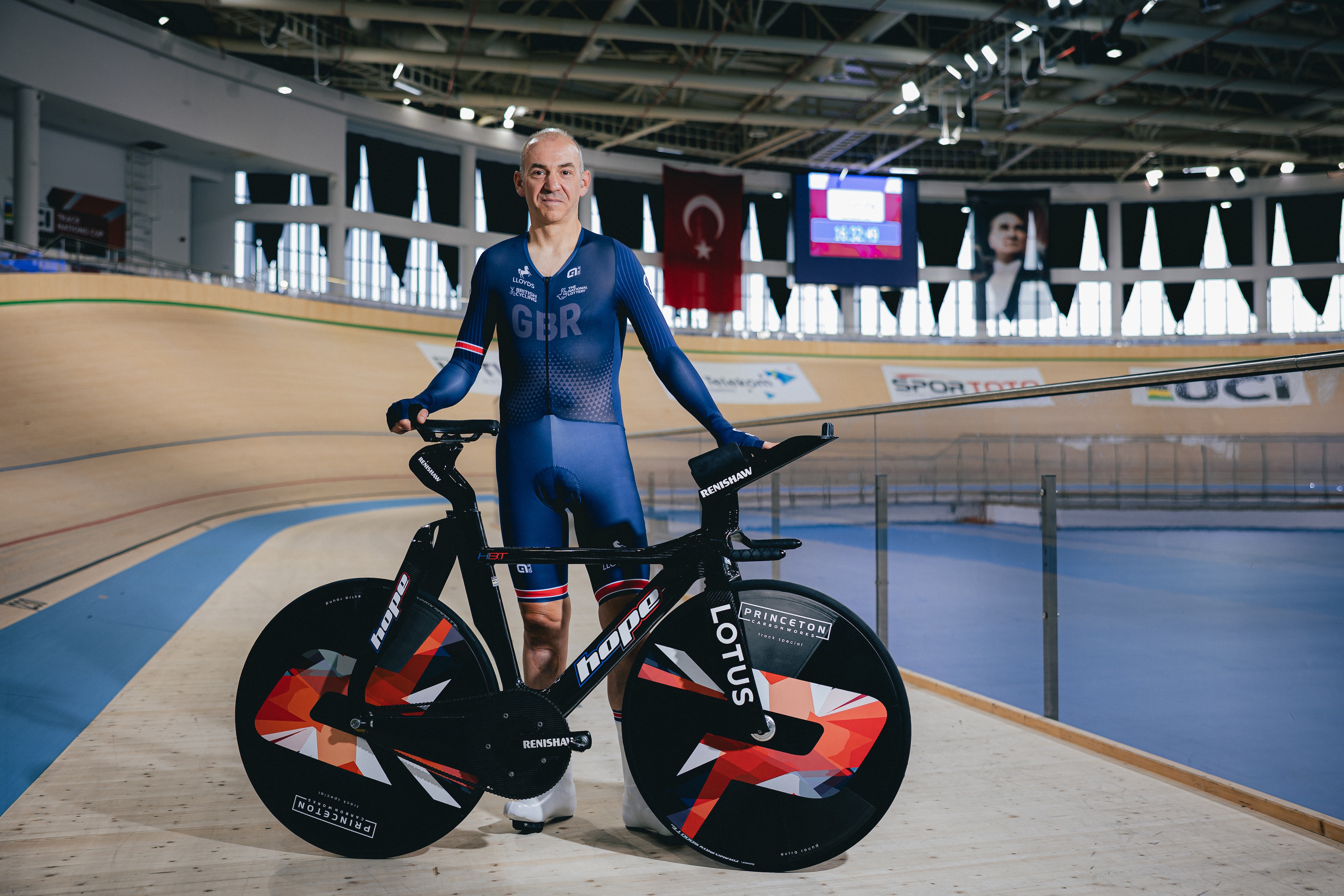 Details of the Hope HB.T used by GB Cycling Team