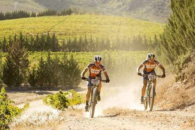 Robyn De Groot and Jennie Stenerhag (Ascendis Health) riding to stage 1 victory