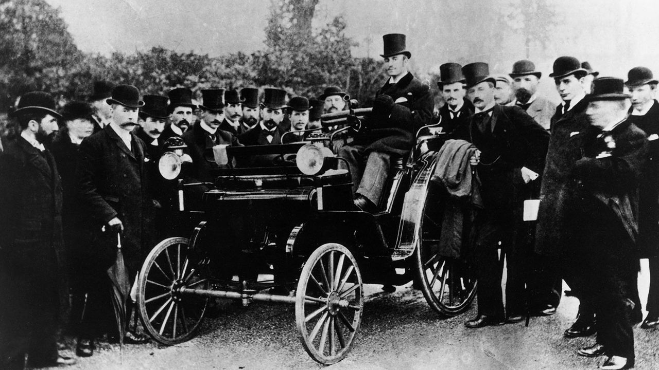 FR Simms at the wheel of a 4hp Cannstatt-Daimler, Crystal Palace © National Motor Museum/Heritage Images/Getty Images