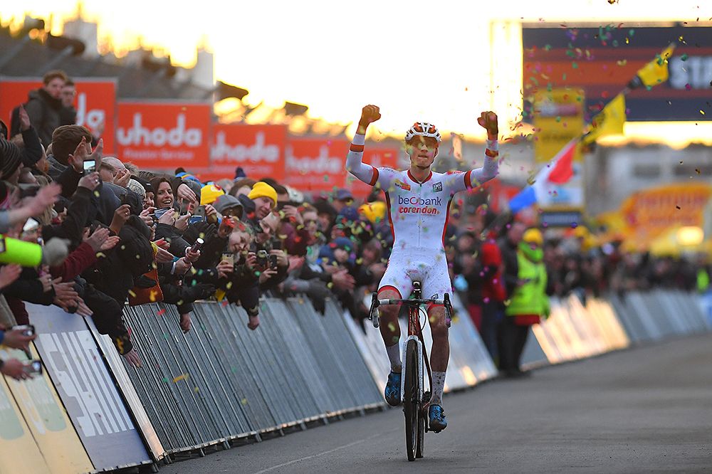 Mathieu van der Poel wins in Heusden-Zolder