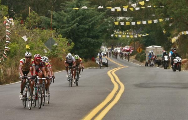 The race fractured as the finish approached