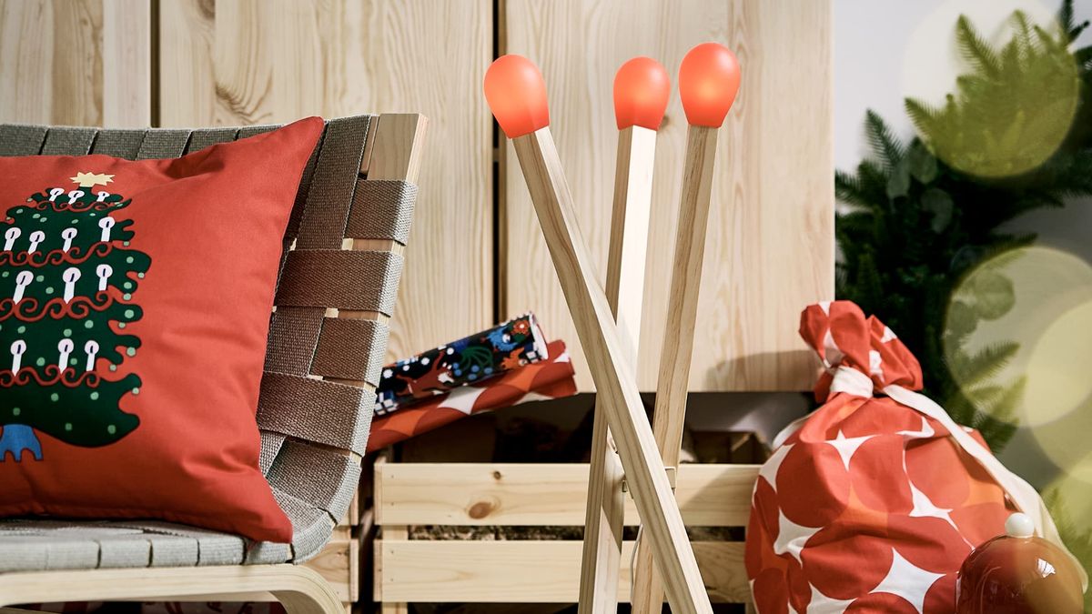 IKEAs STRAring;LA matchstick-themed floor lamp.