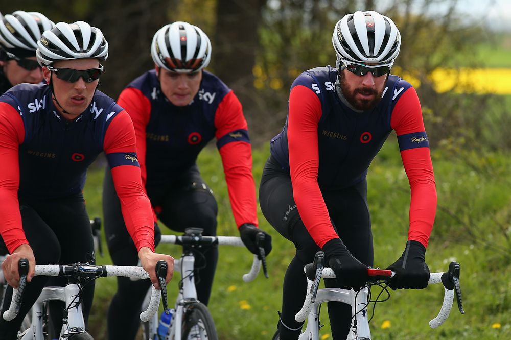 Bradley Wiggins trains with the Wiggins team ahead of the Tour de Yorkshire.