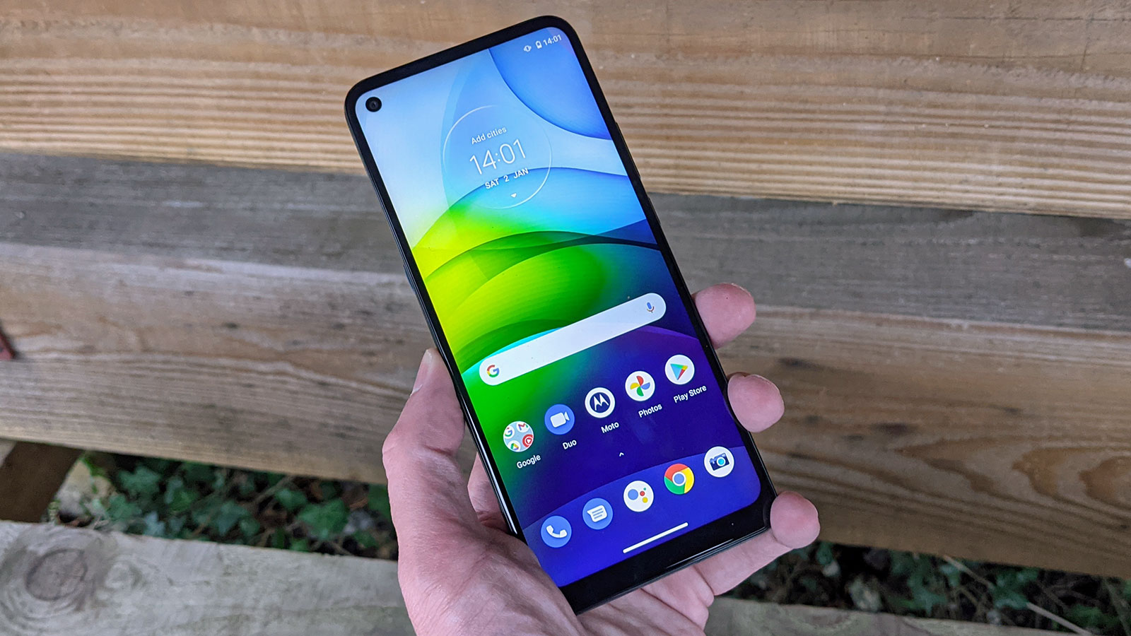 Realme 9 5G SE Review: Gaming monster on a budget