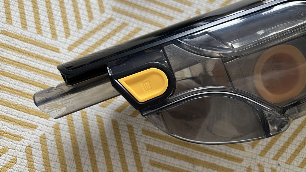 Shark UltraCyclone Pet Pro Plus CH951 / CH950UKT review TechRadar