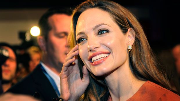 angelina-jolie-2.jpg