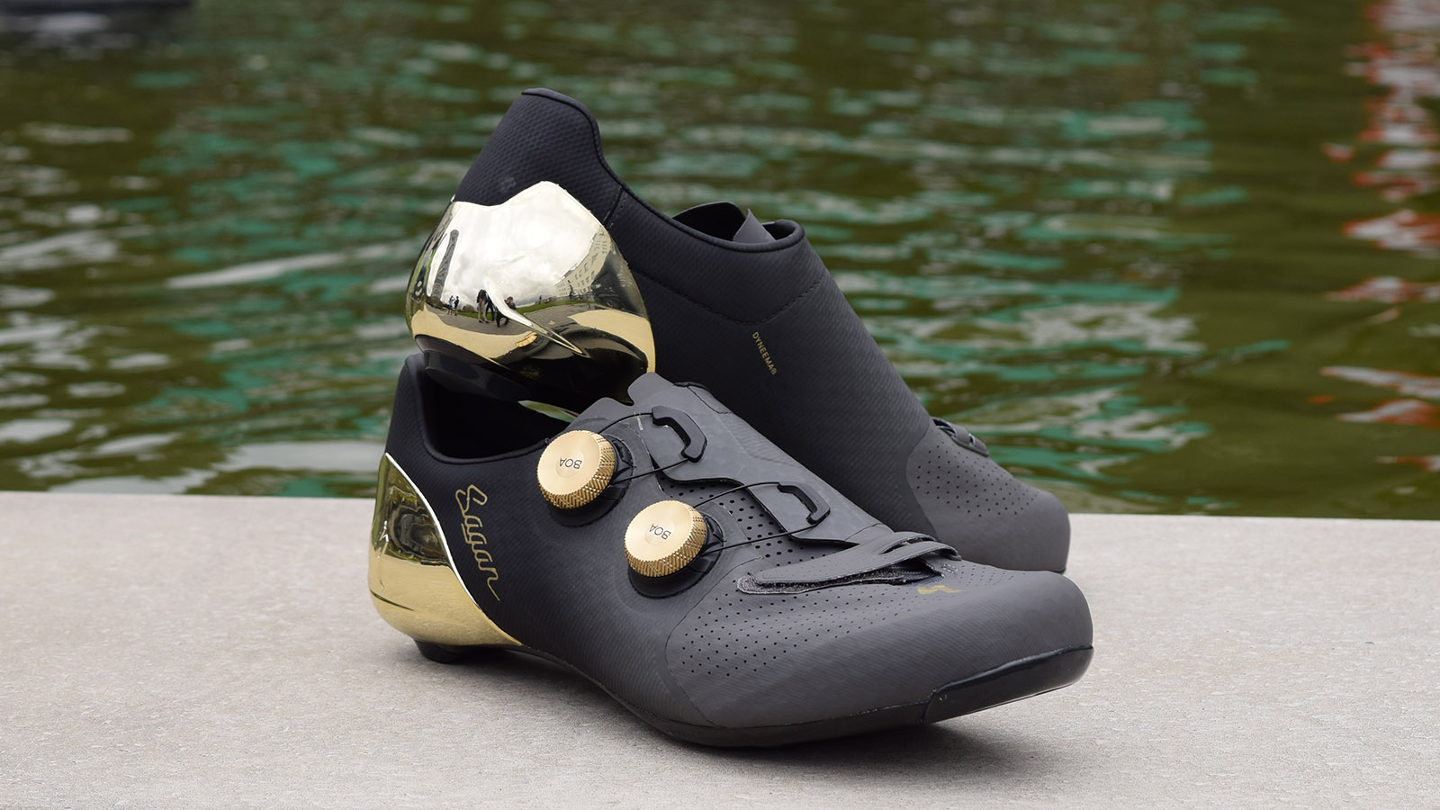 sagan s works shoes