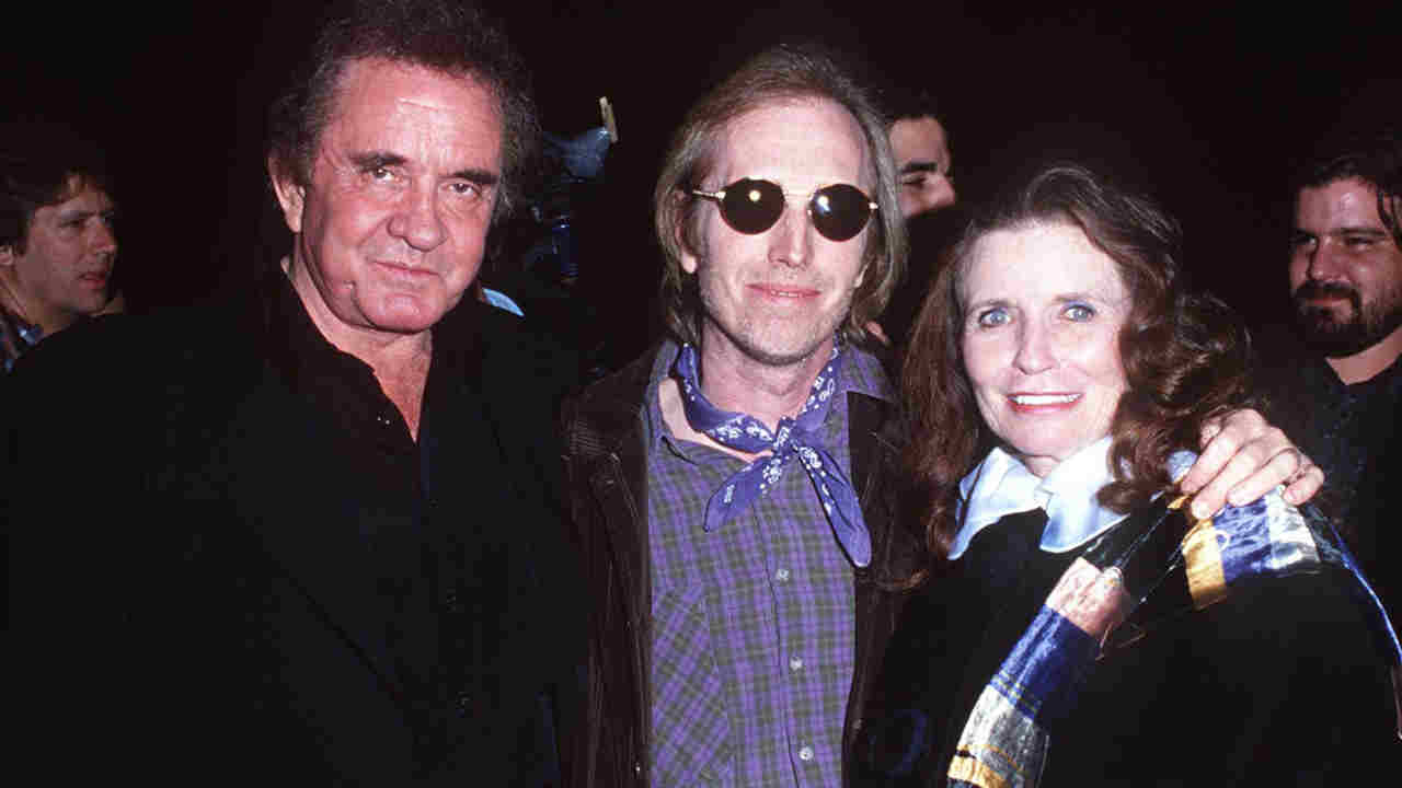 Johnny Cash with Tom Petty and his wife in 1994