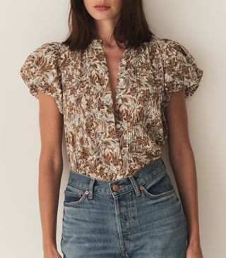 Millie Top -- Blanc Narcissus Floral