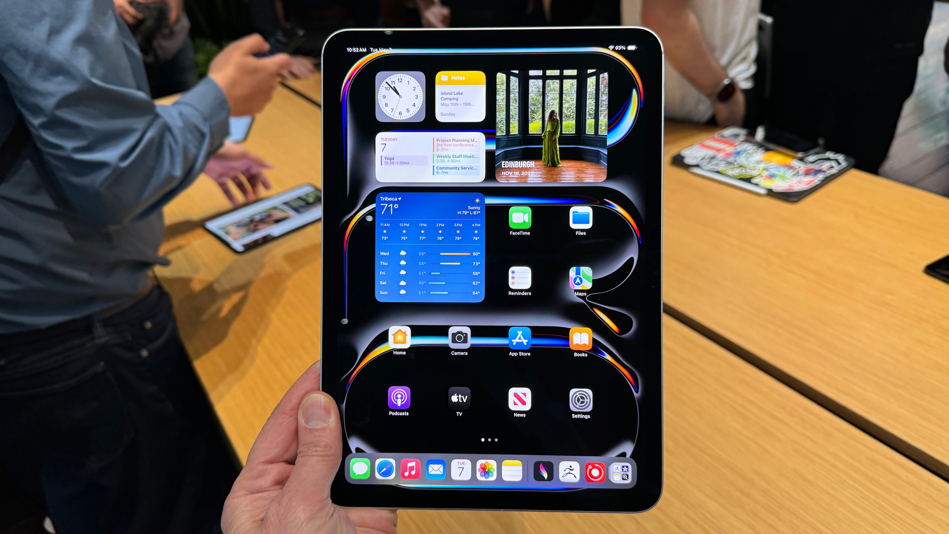 10 things Apple to tell us about the new iPad Pro and iPad Air