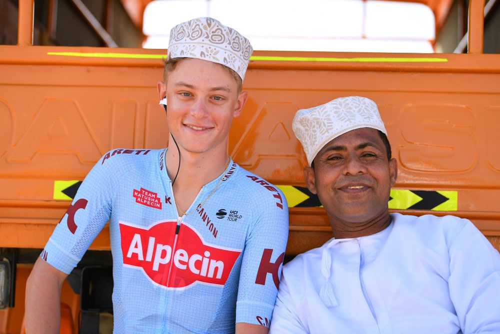 Matteo Fabbro (Katusha Alpecin) takes time out with the locals