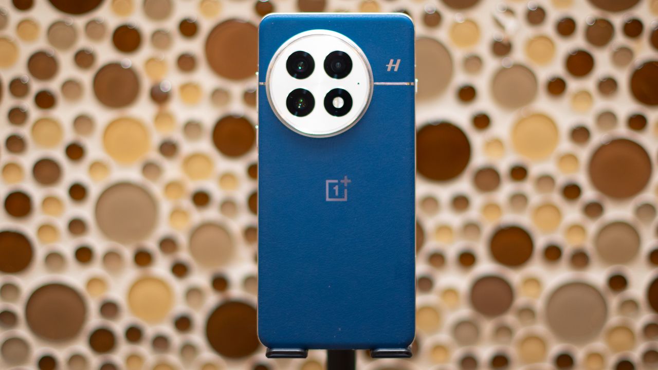 The first real photos of the OnePlus 15 have seemingly emerged, showing off an underwhelming new design