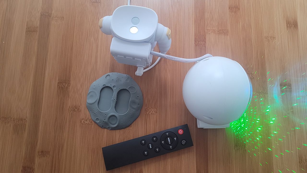 Astronaut Starry Sky Projector review photo
