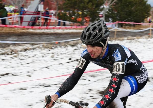Jerome Townsend (Bikereg.comd) started well but drifted back to 15th.
