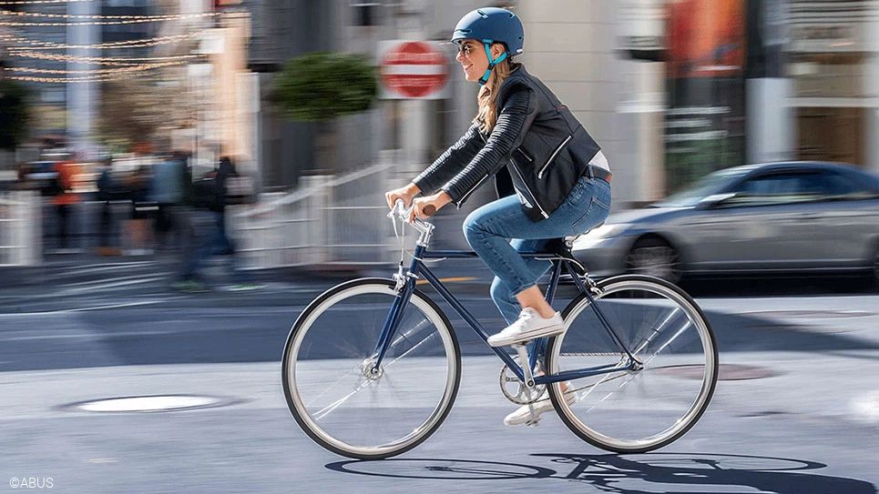 renhed Adelaide jernbane Best commuter bike helmets 2023: Quality helmets for city riding |  Cyclingnews