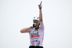 Marc Soler wins Stage 16 Vuelta a Espana