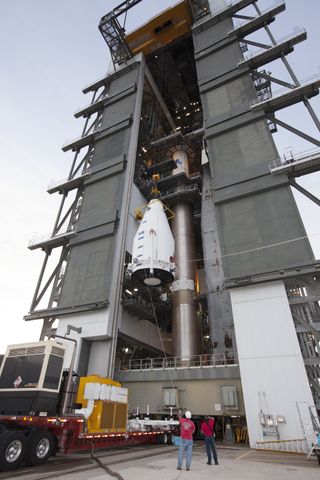 MAVEN Hoisted Atop Atlas V Rocket