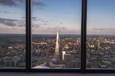 Sunrise at Horizon 22 from 833 ft in the sky at 22 Bishopsgate