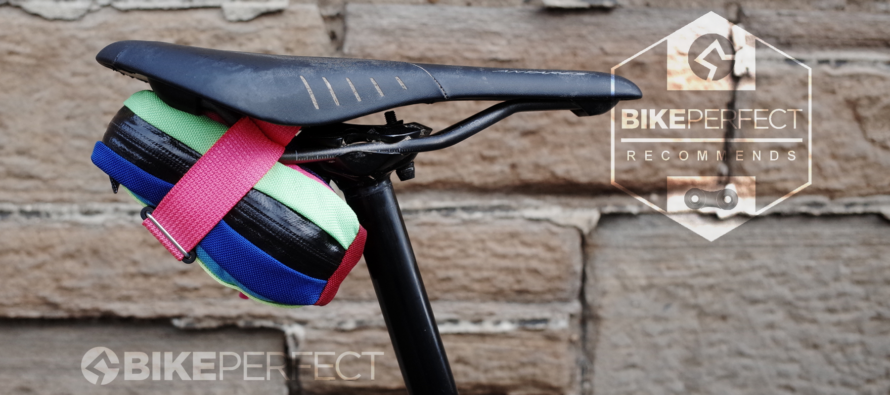 AccLoo Bicycle Frame Bag, Bike Frame Bag Waterproof Bike Pouch Bag Bike  Handlebar Bag Cycling Front Top Tube Touchscreen Phone Mount for iPhone  Samsung Huawei Smartphone up to 6.5'' price in Saudi
