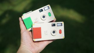 In a wonderfully weird 1990s mashup, this digital compact camera feels like a cross between a 1990s point-and-shoot and a Game Boy