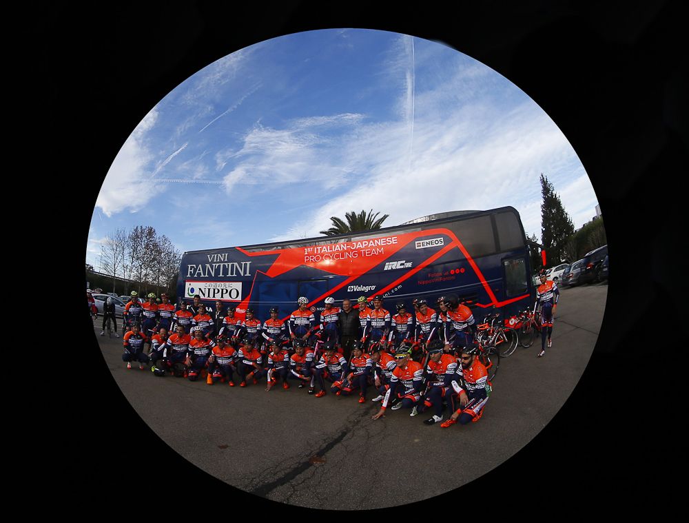 The 2016 Nippo-Fantini team line up for a training ride