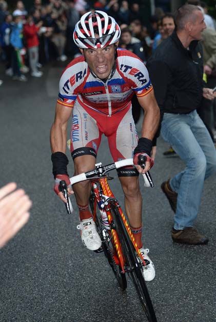 Joaquim Rodriguez escape to victory in 2013