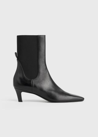 The Mid Heel Boot Black