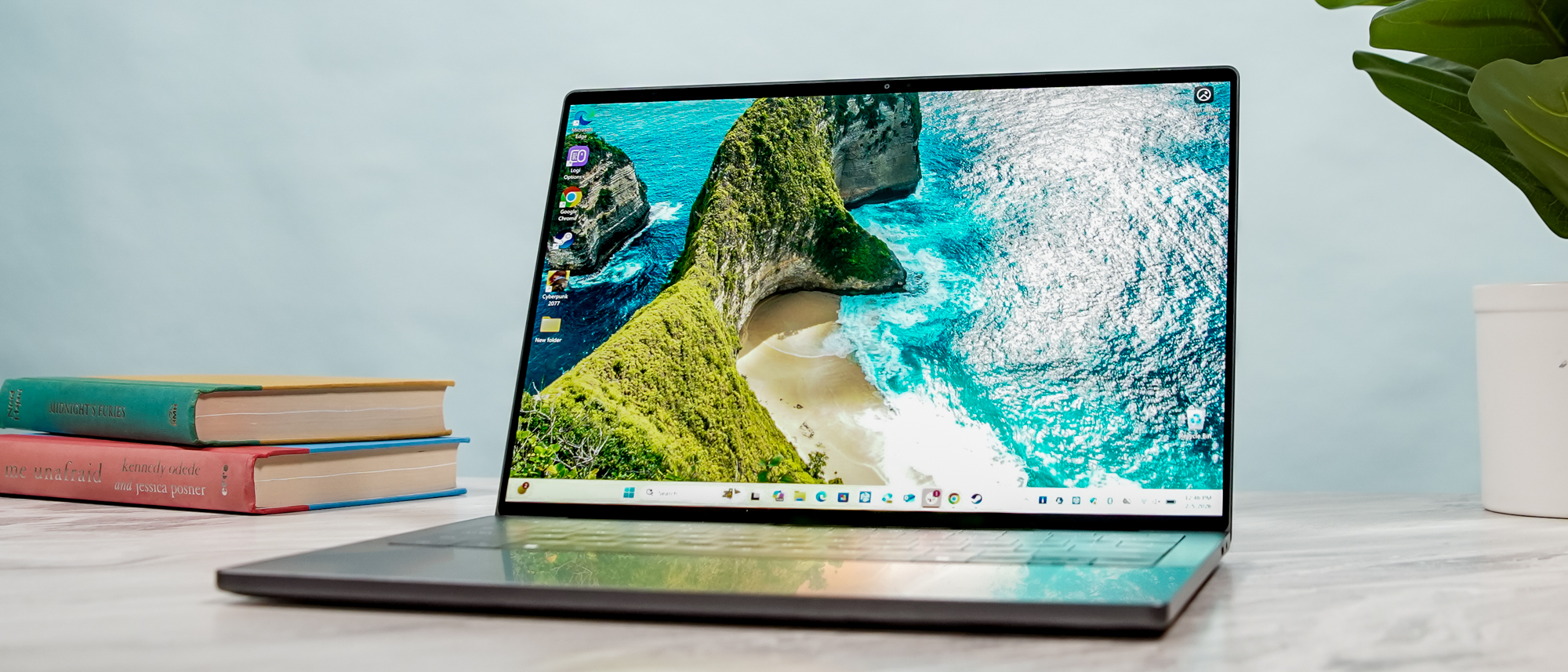 Dell XPS 14 (2026) on a desk.