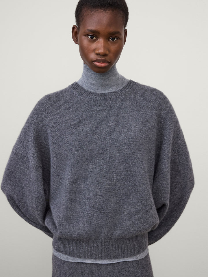 Lisa Yang, The Veira Sweater