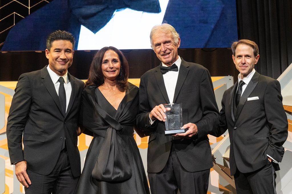 Mario Lopez, Amy McGorry, Bill McGorry, Charlie Weiss
