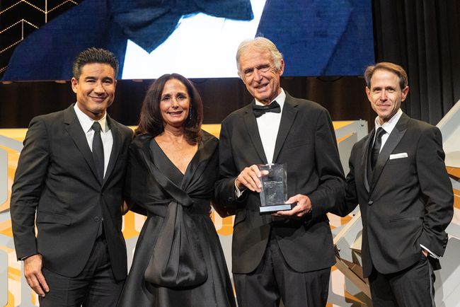 Mario Lopez, Amy McGorry, Bill McGorry, Charlie Weiss