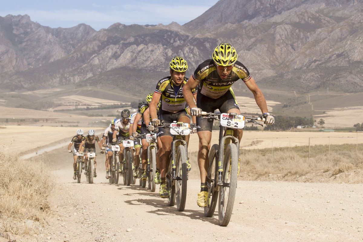 Jeremiah Bishop leads the chase group