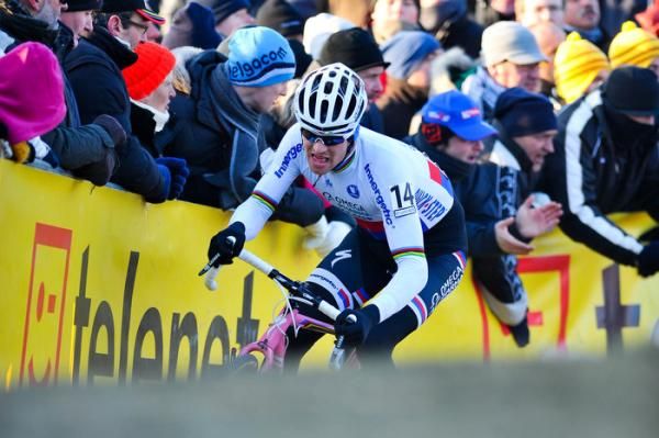 Zdenek Stybar en route to victory in Middelkerke.