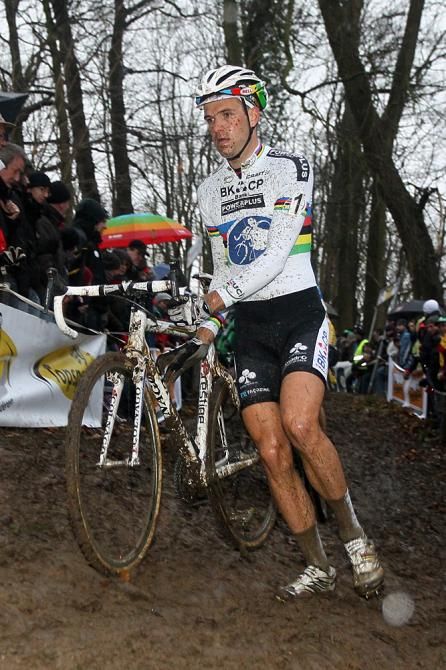 Niels Albert (BKCP Powerplus) rides to second place