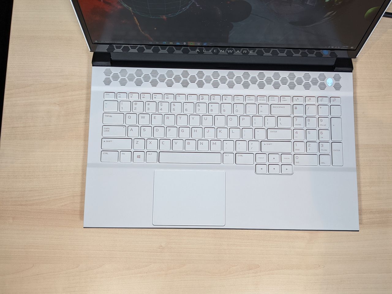 Alienware m17 R4