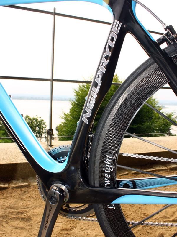 The Diablo seat tube includes a slight cut-out for the rear wheel.