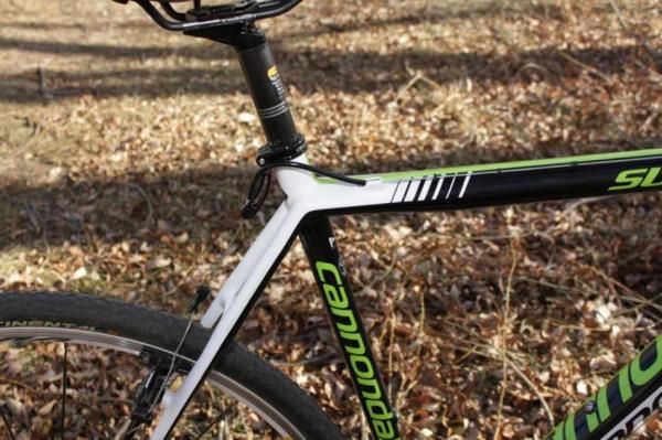 The SAVE design now flows from the seatstays to the top tube.