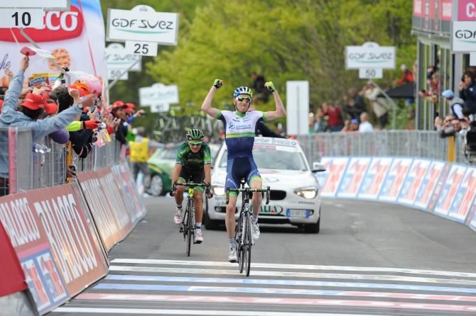 Pieter Weening beats Davide Malacarne on stage 9