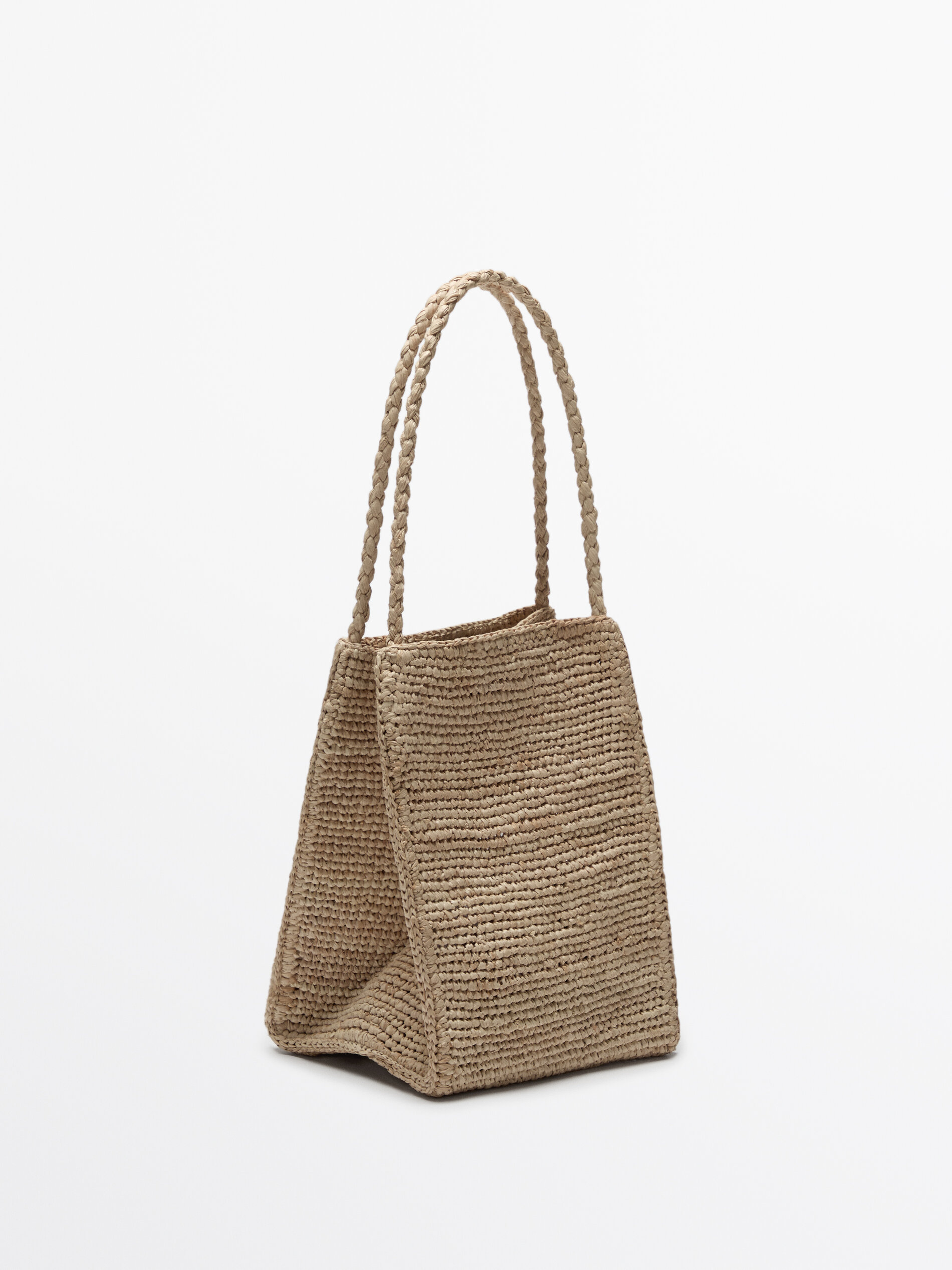 Natural Raffia Bucket Bag