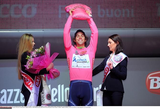 Michael Matthews (Orica-GreenEdge) in the maglia rosa