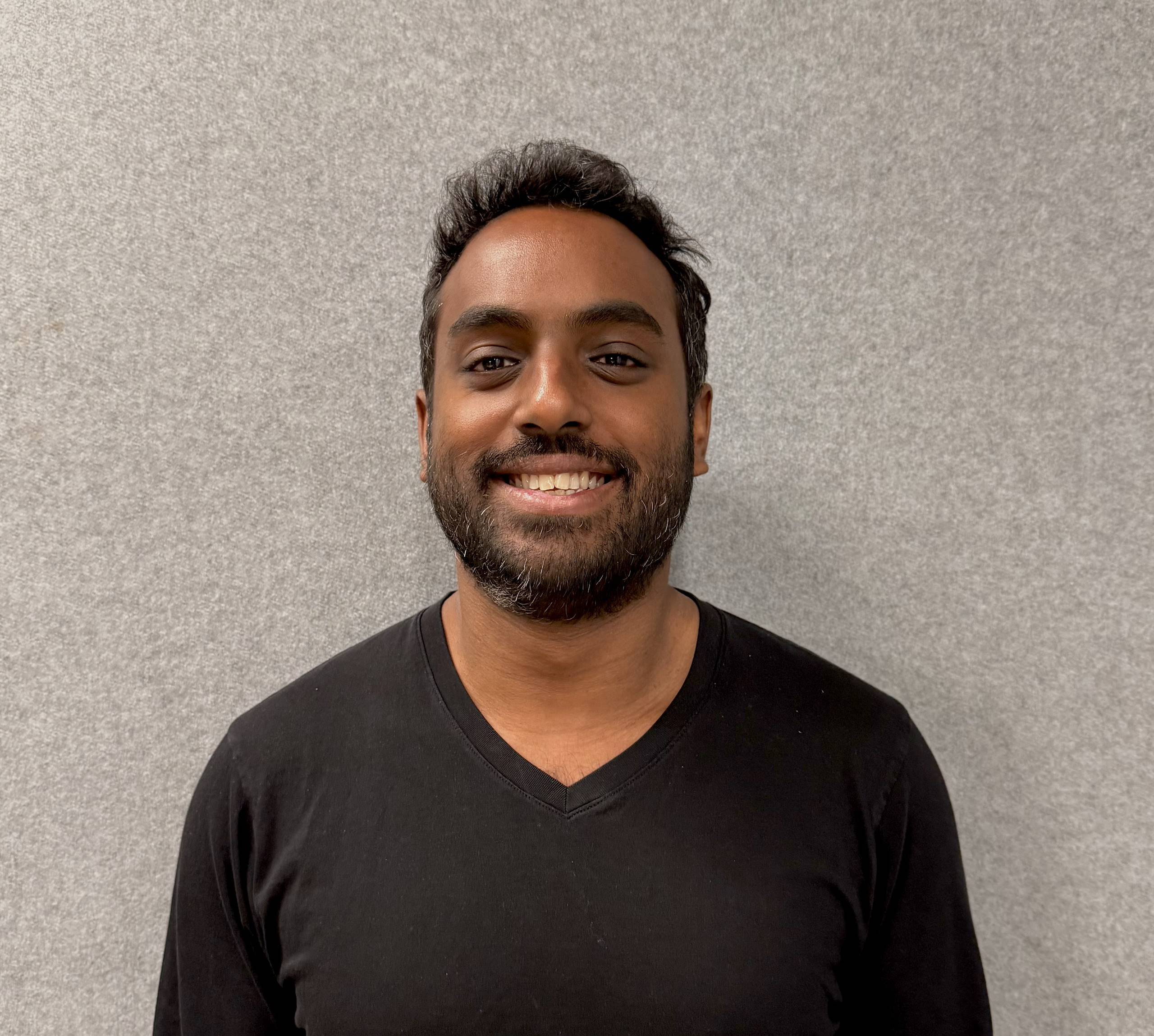 Harry Varatharasan's avatar