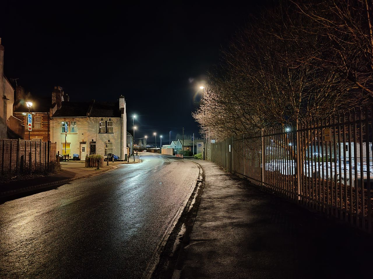 An Asus ROG Phone 8 camera sample