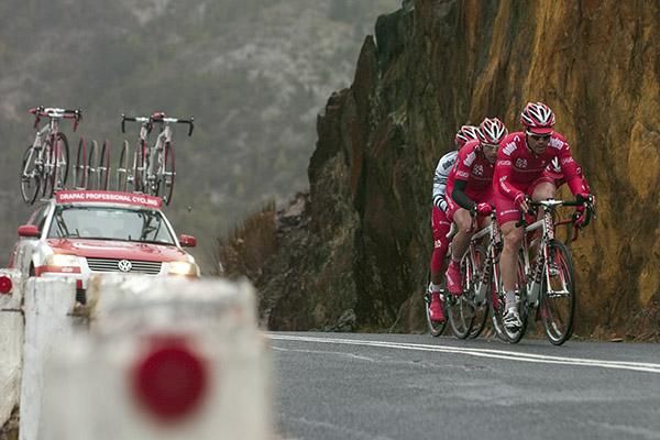 Tour leader Rhys Pollock drives his Drapac Porsche teammates towards the top of the mountain on stage three.