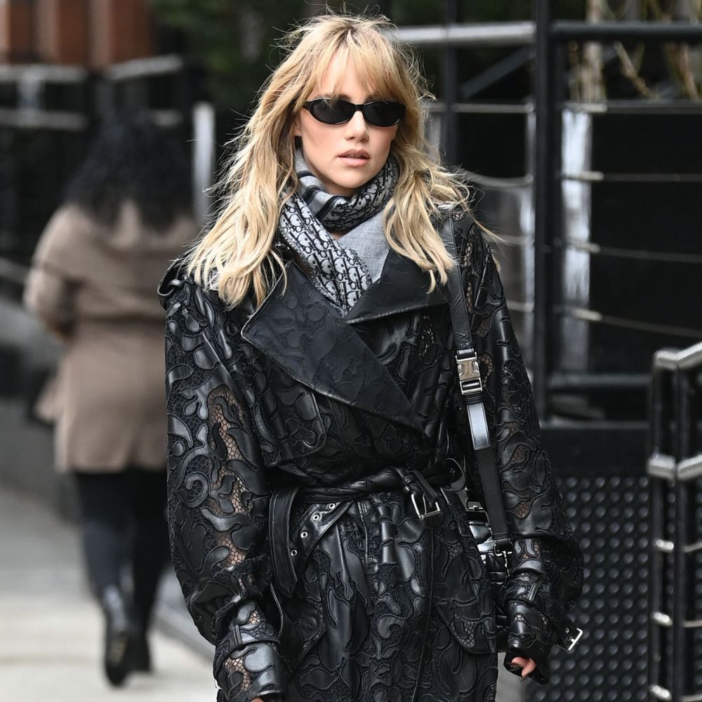 Suki Waterhouse Just Wore Trainers With Tights—Our Whole Team Is Now Divided