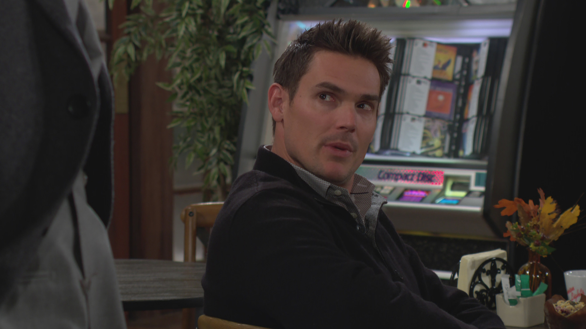 Mark Grossman as Adam looking up at someone in The Young and the Restless