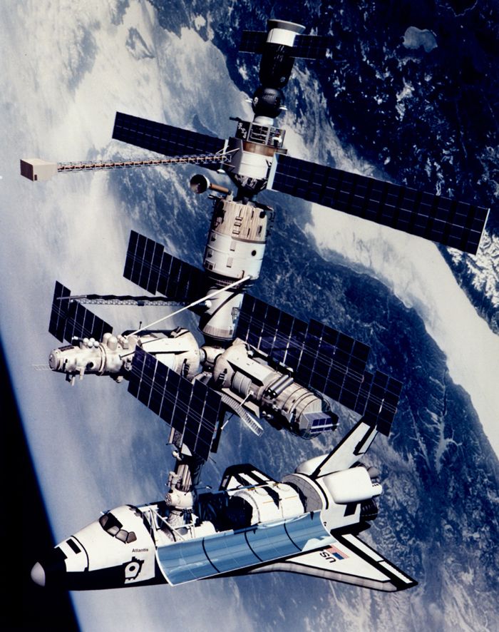 Space History Photo: Technical Rendition of STS-71 Docked to Mir