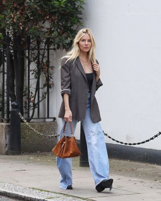 Roupas de outono de Sienna Miller