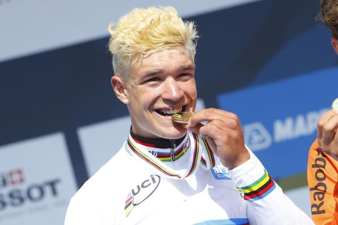 Jonas Bokeloh (Germany) gets a taste of gold