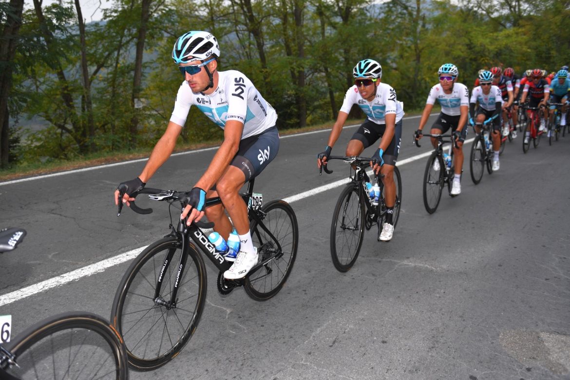 Team Sky in the peloton